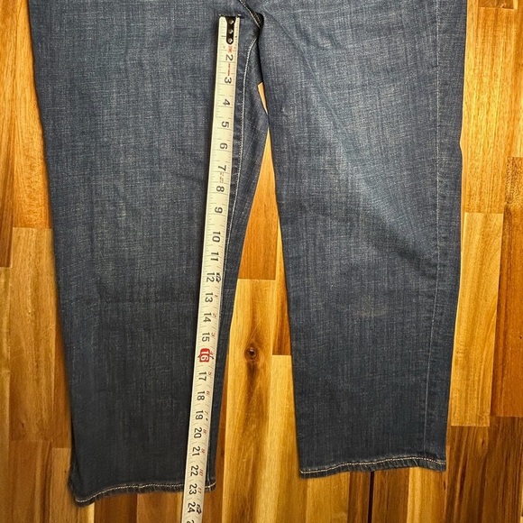 Chicos So Slimming Girlfriend Slim Leg Crop Stretch Med Blue Denim Jeans 2.5 14 - Picture 4 of 11